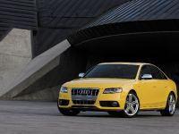Audi S4 (2010) - picture 3 of 12