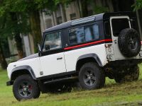 Aznom Land Rover (2010) - picture 7 of 11