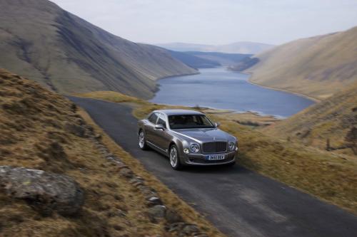 Bentley Mulsanne (2010) - picture 16 of 24