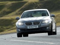BMW 520d Saloon (2010) - picture 1 of 9