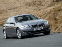 BMW 520d Saloon (2010) - picture 2 of 9