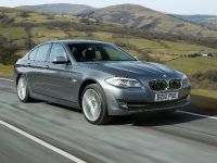 BMW 520d Saloon (2010) - picture 3 of 9