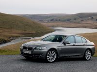 BMW 520d Saloon (2010) - picture 5 of 9