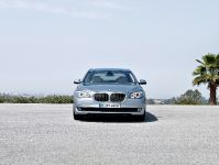 BMW ActiveHybrid 7 (2010) - picture 1 of 10