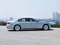 BMW ActiveHybrid 7 (2010) - picture 4 of 10