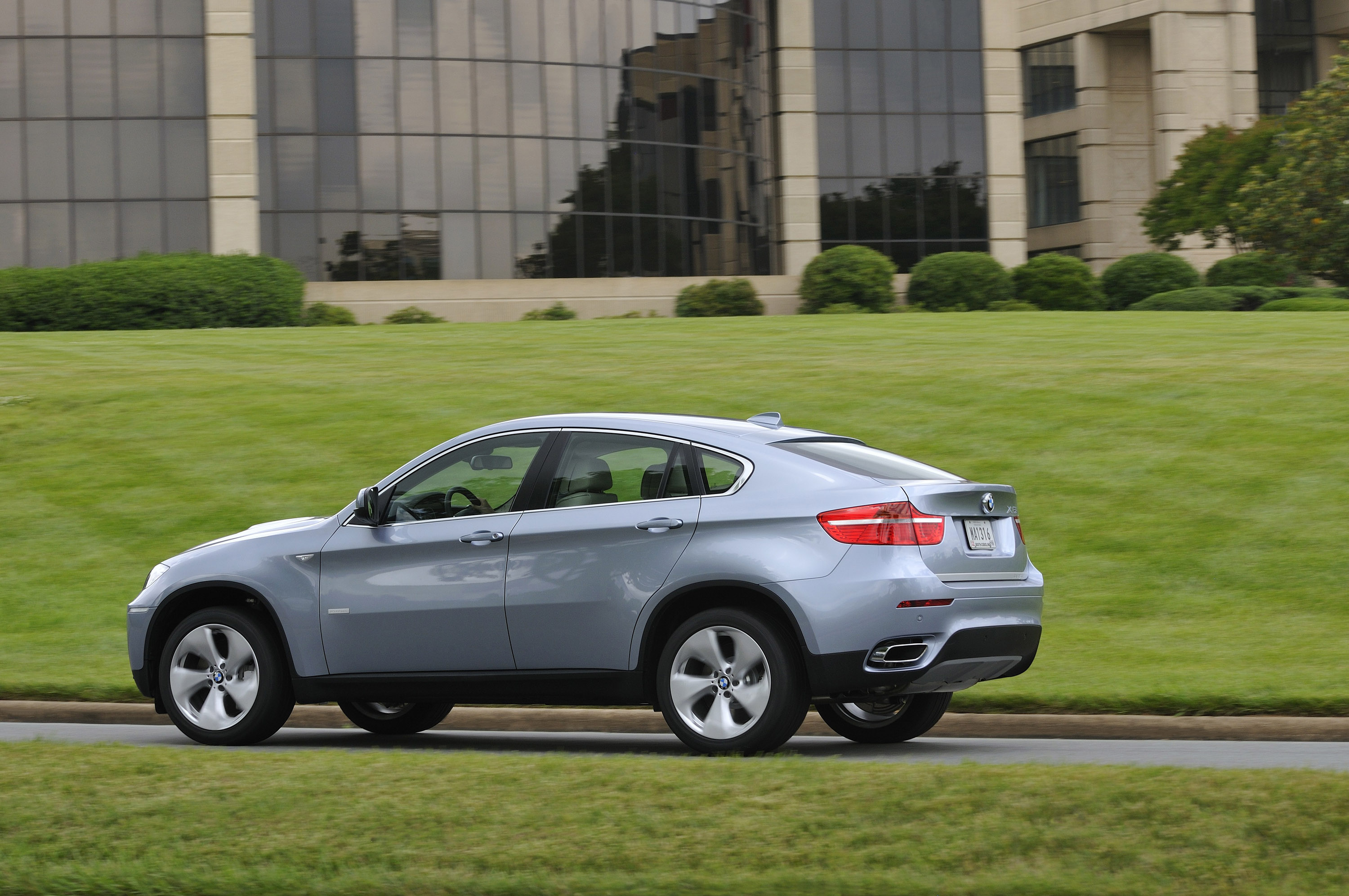 BMW ActiveHybrid X6