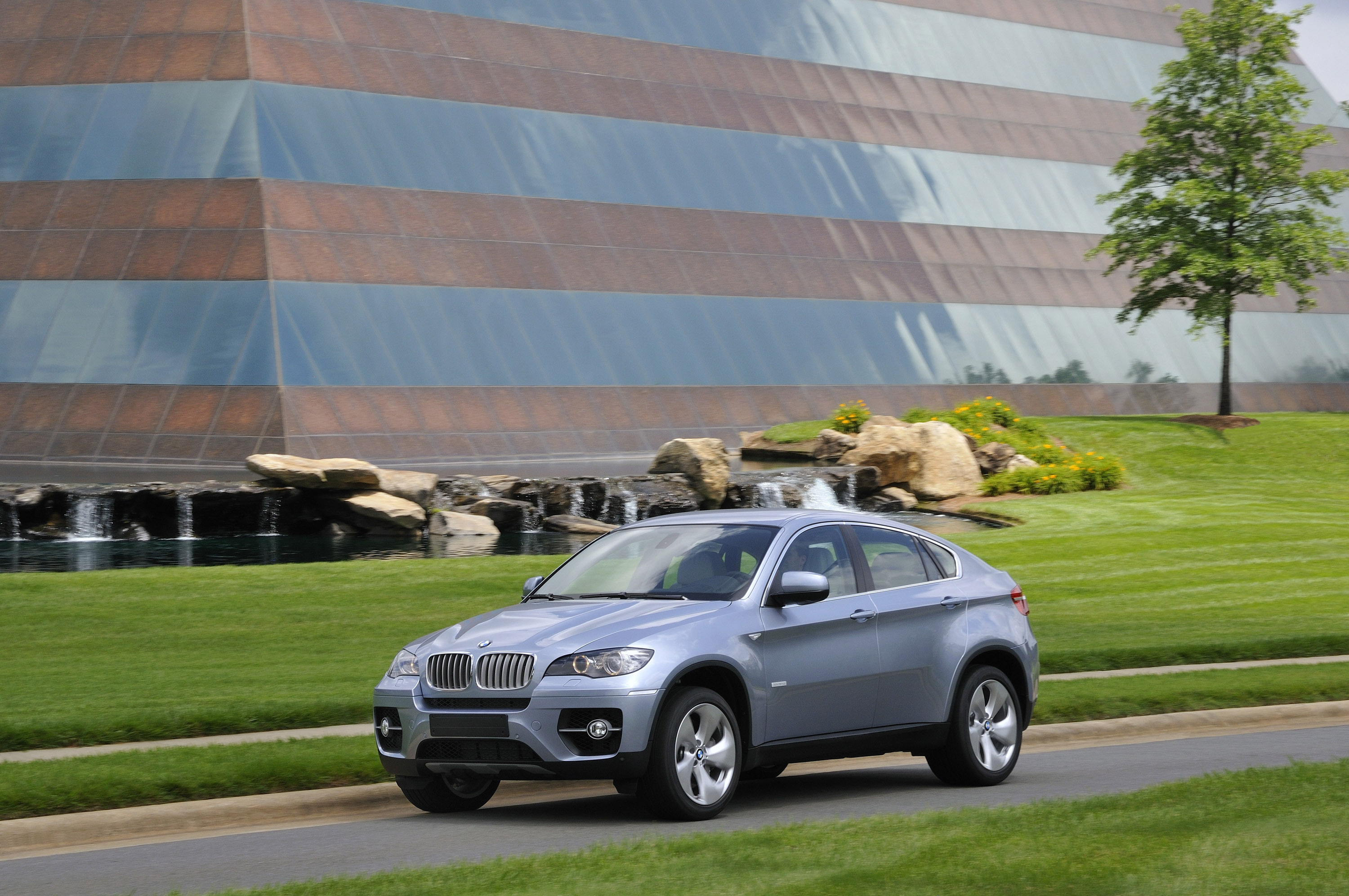 BMW ActiveHybrid X6