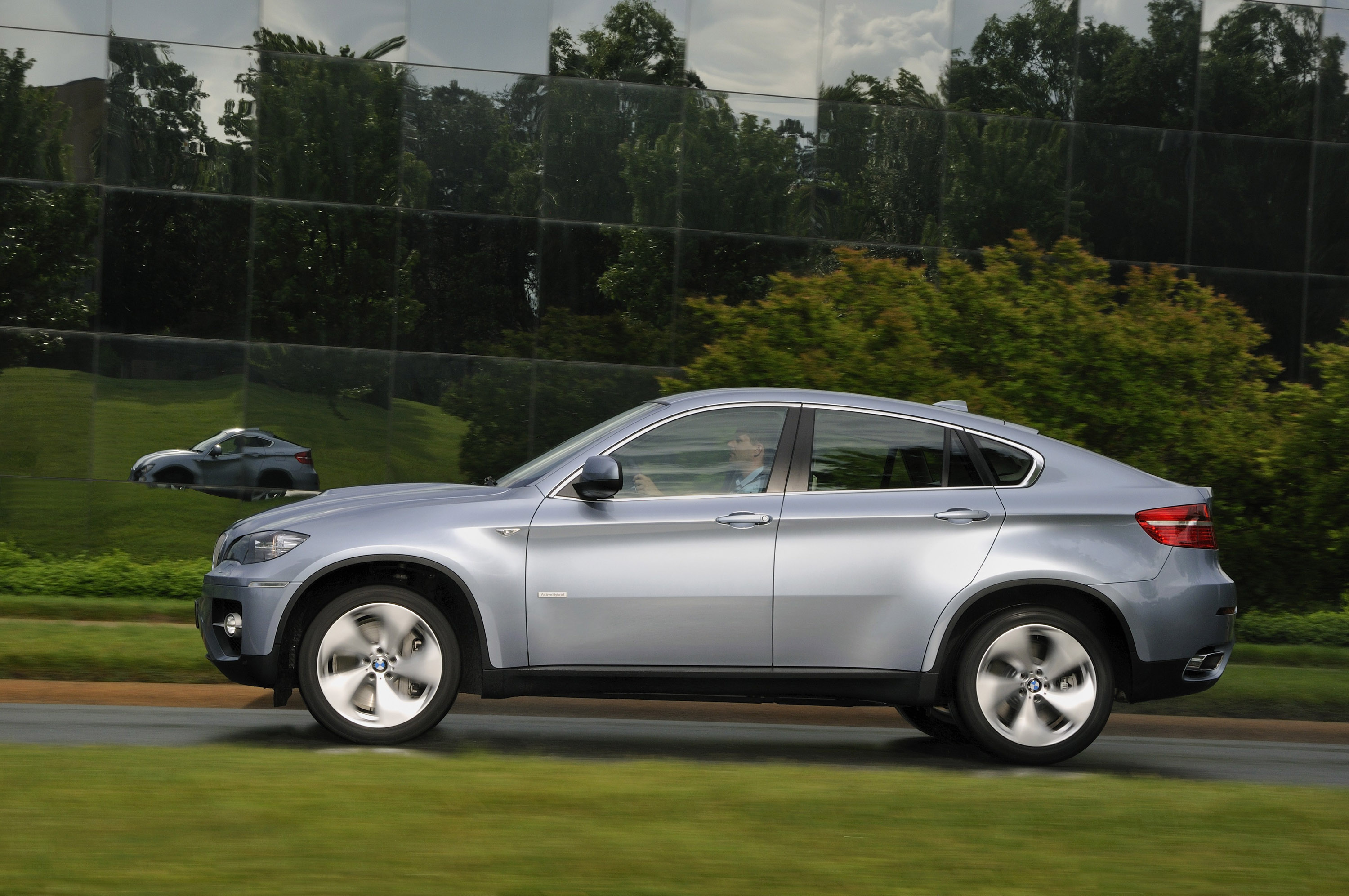 BMW ActiveHybrid X6