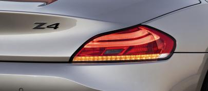 Bmw Z4 Roadster (2010) - picture 23 of 46