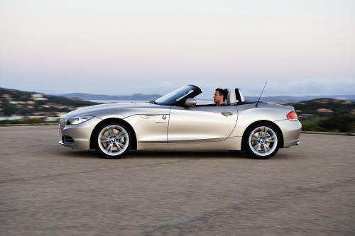 Bmw Z4 Roadster (2010) - picture 17 of 46