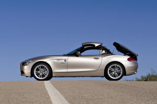 Bmw Z4 Roadster (2010) - picture 25 of 46