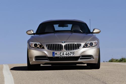 Bmw Z4 Roadster (2010) - picture 32 of 46