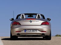 Bmw Z4 Roadster (2010) - picture 30 of 46