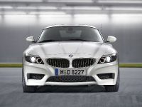 BMW Z4 (2010) - picture 1 of 6