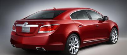 Buick LaCrosse CXS (2010) - picture 4 of 9