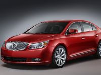 Buick LaCrosse CXS (2010) - picture 3 of 9