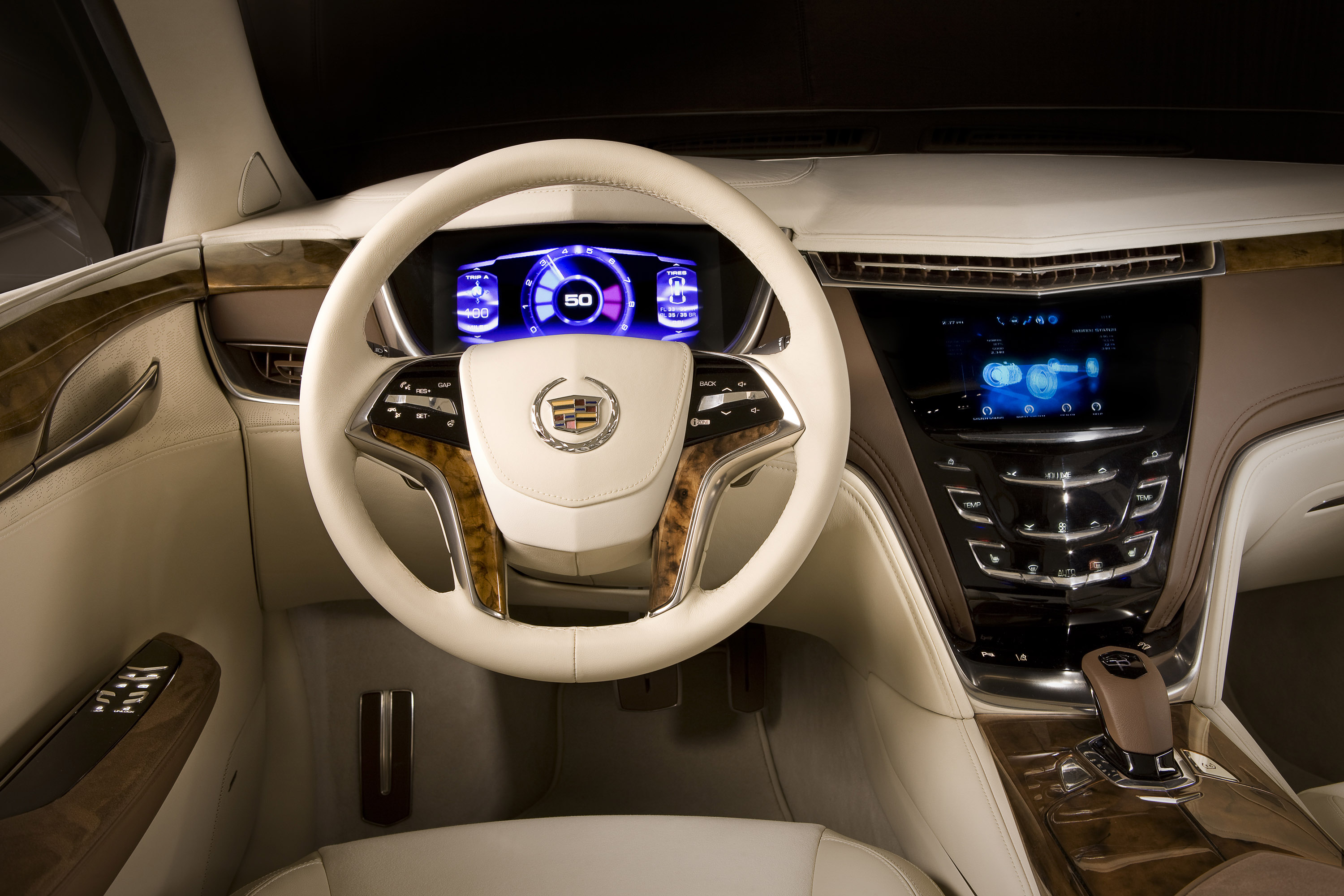 Cadillac XTS Platinum Concept