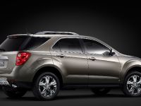 Chevrolet Equinox LTZ (2010) - picture 4 of 11