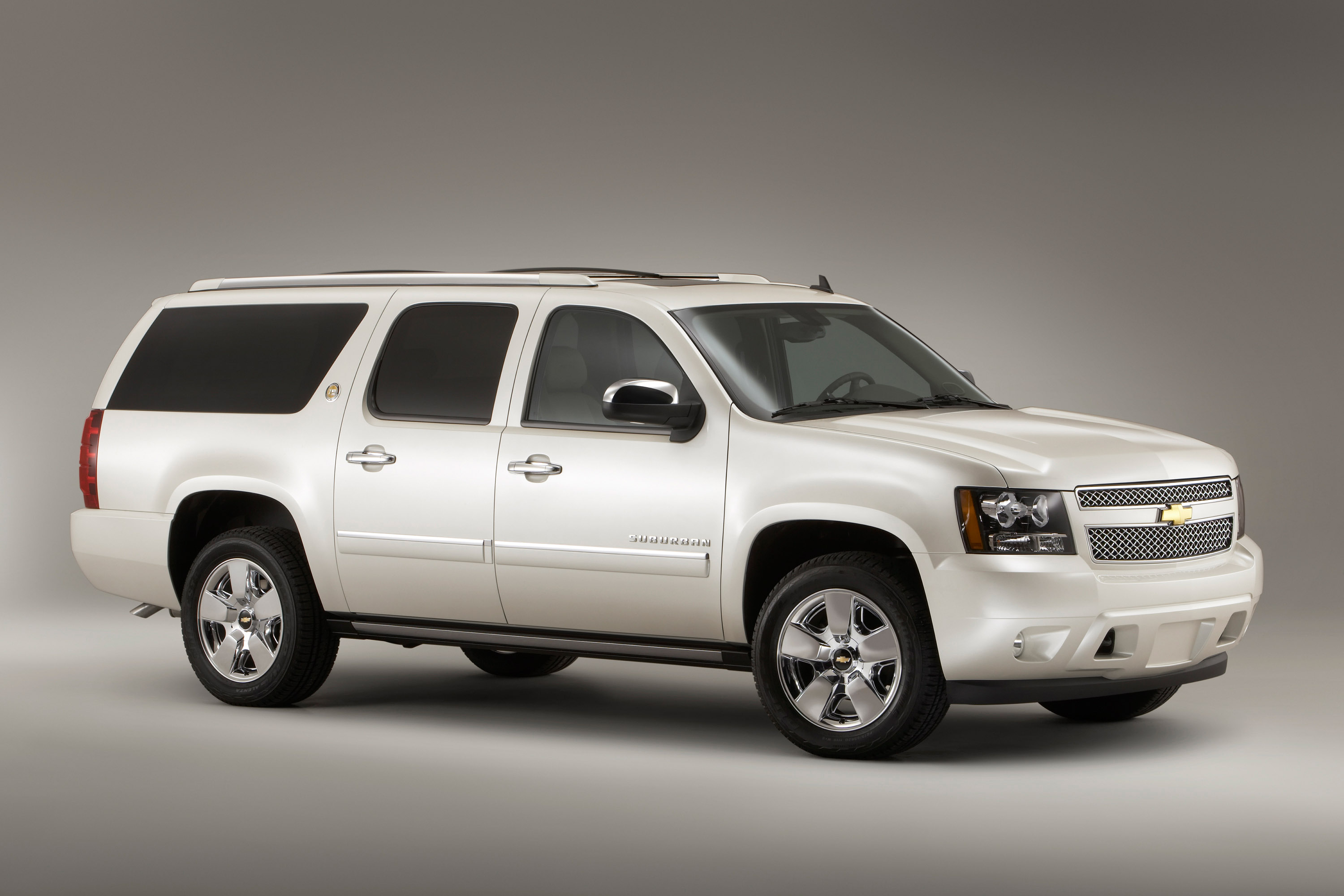 Chevrolet Suburban 75th Anniversary Diamond Edition