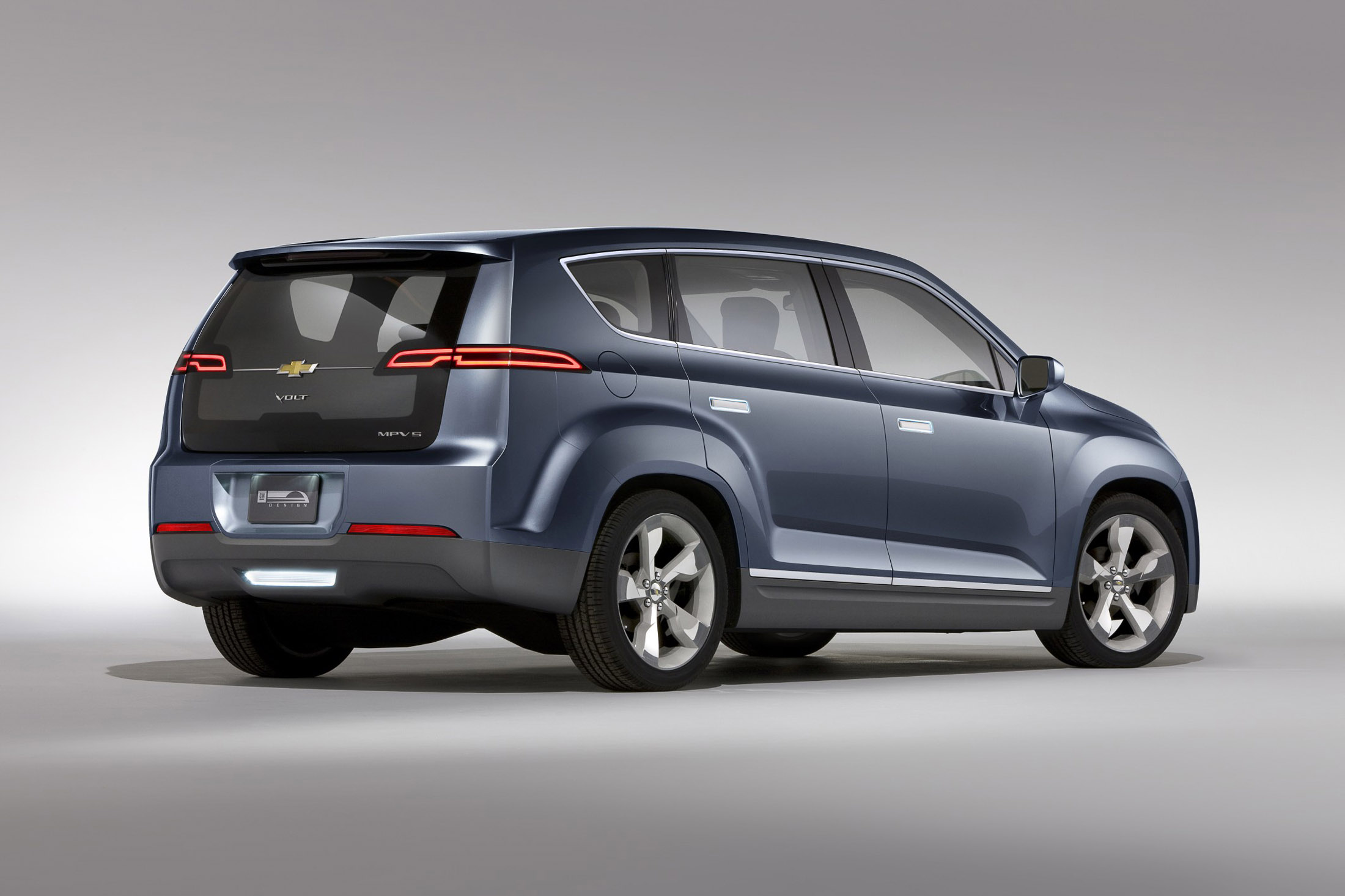 Новый 7 местный автомобиль. Chevrolet Orlando 2. Chevrolet Orlando 2021.