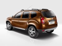 Dacia Duster (2010) - picture 2 of 4
