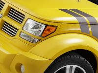 Dodge Nitro Detonator (2010) - picture 2 of 3