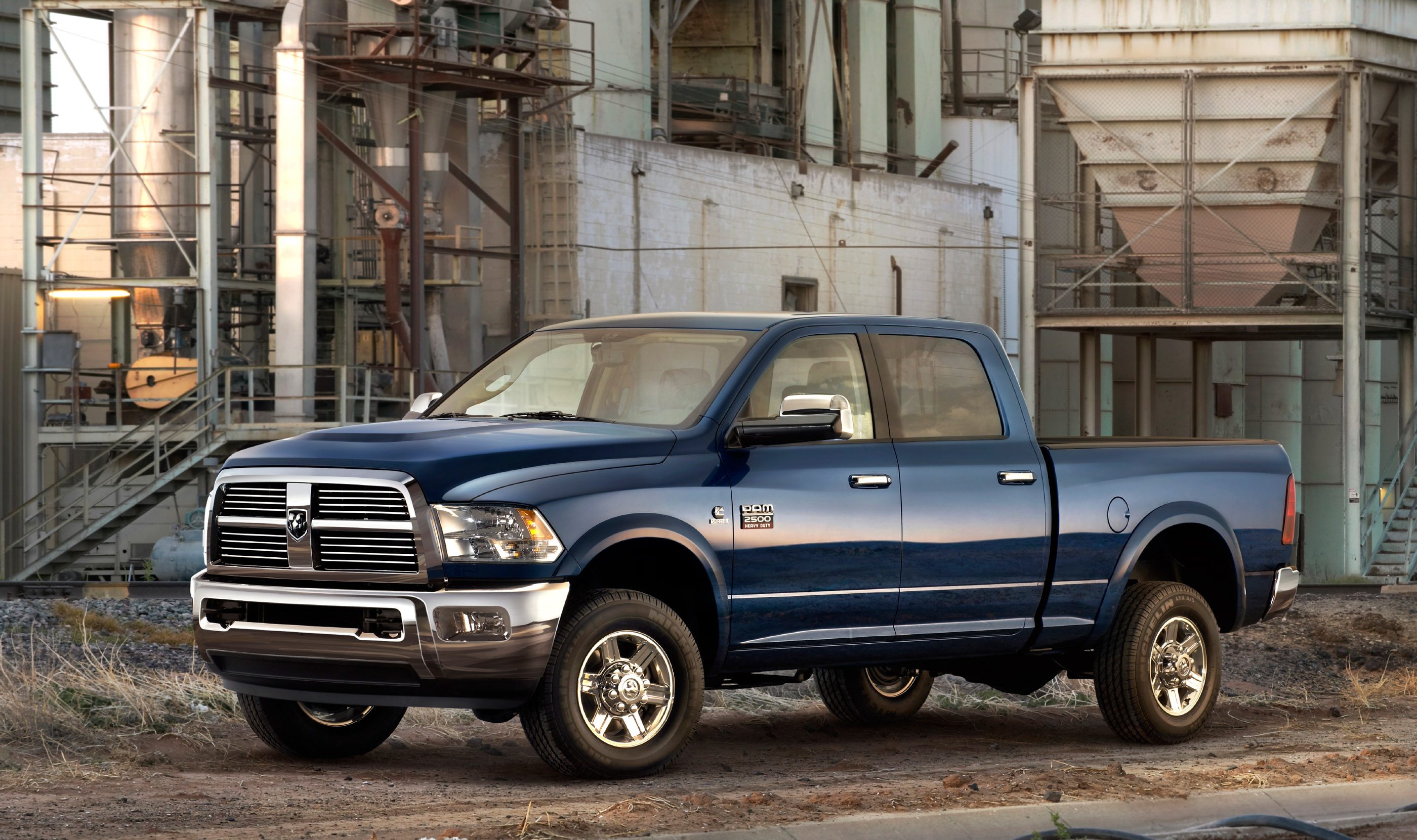 Dodge Ram 2500 Laramie Crew Cab