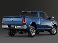 Dodge Ram 2500 Laramie Crew Cab (2010) - picture 2 of 16