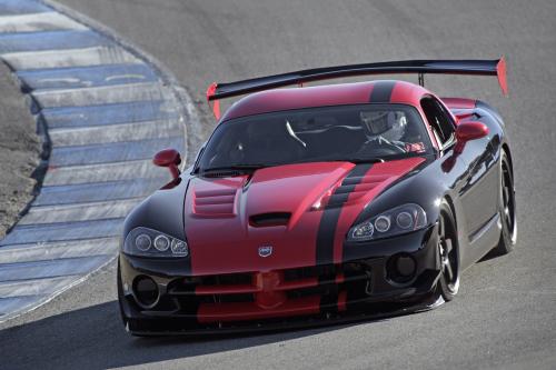 Dodge Viper SRT10 ACR (2010) - picture 1 of 3