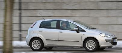 Fiat Punto Evo (2010) - picture 39 of 70