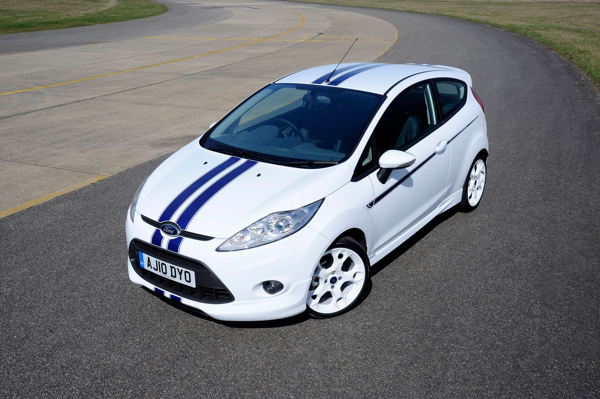 2010 Ford Fiesta