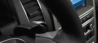 Ford Flex with EcoBoost (2010) - picture 12 of 17