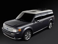 Ford Flex with EcoBoost (2010) - picture 1 of 17