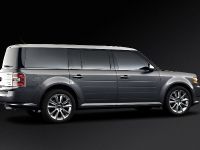 Ford Flex with EcoBoost (2010) - picture 2 of 17