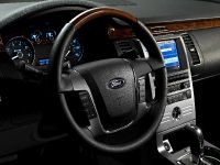 Ford Flex with EcoBoost (2010) - picture 8 of 17