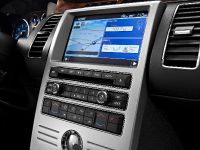 Ford Flex with EcoBoost (2010) - picture 14 of 17