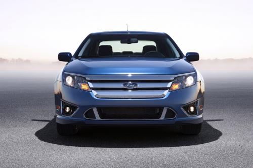 Ford Fusion (2010) - picture 17 of 18
