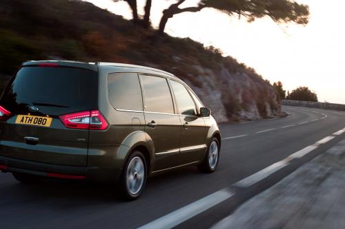 Ford Galaxy (2010) - picture 8 of 8