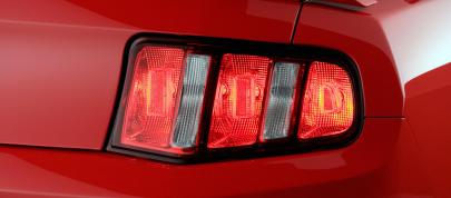 Ford Mustang (2010) - picture 44 of 60
