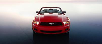 Ford Mustang (2010) - picture 47 of 60