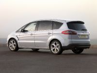 Ford S-Max (2010) - picture 5 of 9