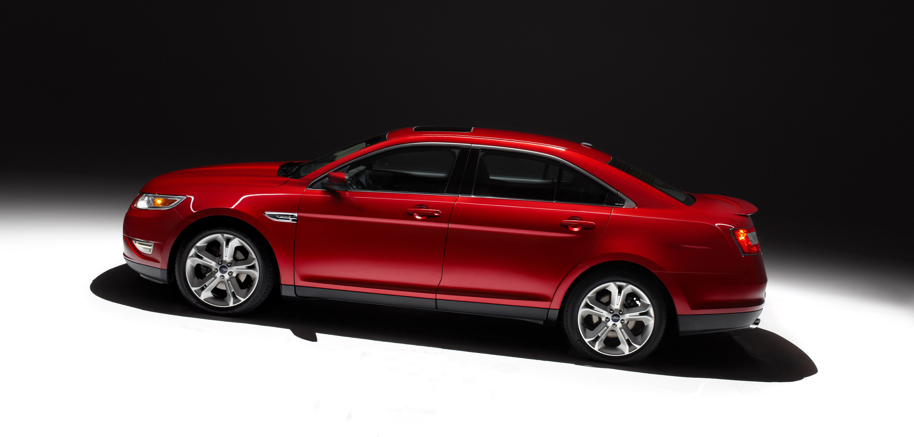 Ford Taurus SHO