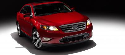 Ford Taurus SHO (2010) - picture 4 of 19