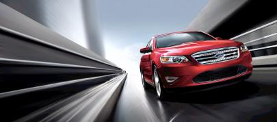 Ford Taurus SHO (2010) - picture 12 of 19