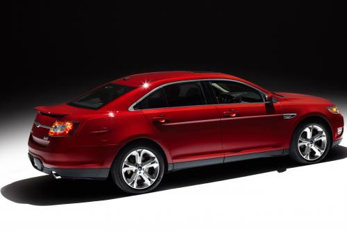 Ford Taurus SHO (2010) - picture 8 of 19