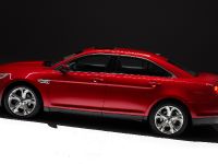 Ford Taurus SHO (2010) - picture 6 of 19