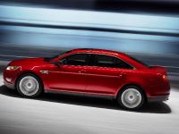 Ford Taurus SHO (2010) - picture 10 of 19