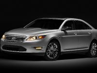 Ford Taurus (2010) - picture 3 of 27
