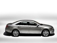 Ford Taurus (2010)