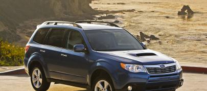 Subaru Forester 2.5XT (2010) - picture 7 of 10
